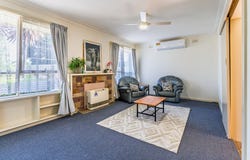42 Longfellow Avenue, Mooroolbark, Vic 3138