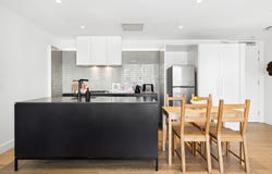 417/8 Bank Street, West End, Qld 4101