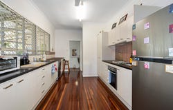 51  Tarakan Street, Svensson Heights, Qld 4670