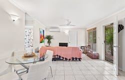 4/10 Erromango Drive, Jubilee Pocket, Qld 4802