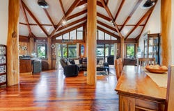 24 Wall Street, South Mission Beach, Qld 4852