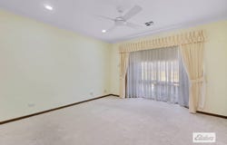 15 Craft Street, Lake Albert, NSW 2650