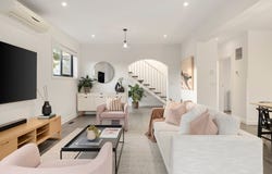 2/130 Parkhill Road, Kew, Vic 3101