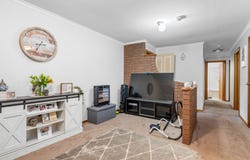 2/2 Steel Place, Boulder, WA 6432