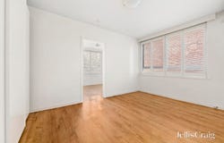 2/5-7 Mooltan Street, Travancore, Vic 3032