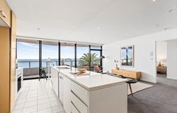 105/155 Beach Street, Port Melbourne, Vic 3207