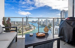 2006/4 Wahroonga Place, Surfers Paradise, Qld 4217