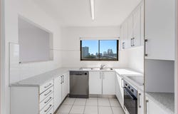 27/245 Main Street, Kangaroo Point, Qld 4169