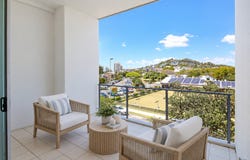 4311/1808 David Low Way, Coolum Beach, Qld 4573