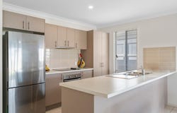 6 Munthari Drive, Berrinba, Qld 4117