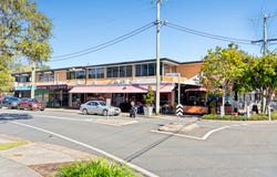 13/38 Thomas Drive, Chevron Island, Qld 4217