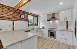 12 Mahonia Street, Bellbowrie, Qld 4070