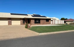 1/18 Thurston Drive, Moranbah, Qld 4744