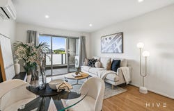 10/2 Serventy Street, Wright, ACT 2611