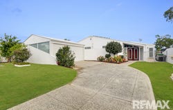61 Phoenix Avenue, Bongaree, Qld 4507
