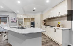 2 Beauford Avenue, Narre Warren South, Vic 3805