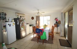 1 Haslingden Rd, Lockyer Waters, Qld 4311