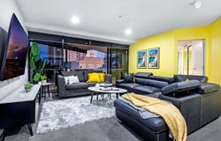 1055/9 Ferny Avenue, Surfers Paradise, Qld 4217