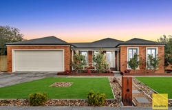 25 Royal Oaks Drive, Tarneit, Vic 3029
