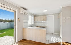 21/4 Parsons Road, Lisarow, NSW 2250