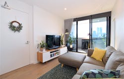 1906/89 Gladstone Street, South Melbourne, Vic 3205