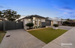 5 Bartley Chase, Aveley, WA 6069
