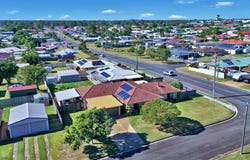 2 Cassia Street, Avoca, Qld 4670