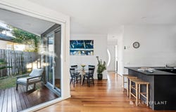 1/210 Station Street, Fairfield, Vic 3078
