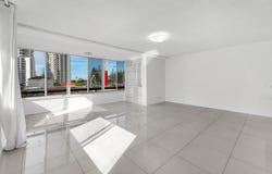 12/21 Armrick Avenue, Broadbeach, Qld 4218
