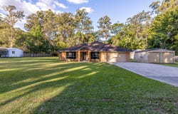 17 Armstrong Court, Mons, Qld 4556