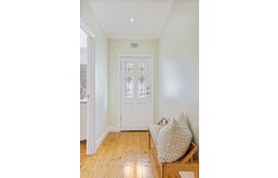 4 Reading Street, Clearview, SA 5085