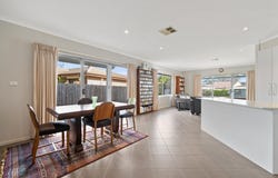 1/8 Dyring Place, Chisholm, ACT 2905