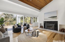 18 Sunset Crescent, Mount Eliza, Vic 3930