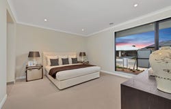27 Bromeliad Street, Clyde North, Vic 3978