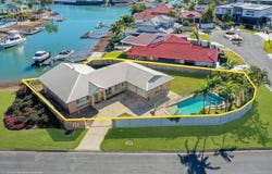 14 Fleetwing Avenue, Newport, Qld 4020