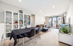 32/77 Leichhardt Street, Kingston, ACT 2604