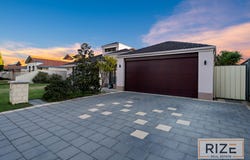 14 Kareela Meander, Tapping, WA 6065