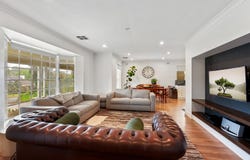 9 Derwent Crescent, Banksia Park, SA 5091