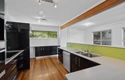 2 Jordan Street, Greenslopes, Qld 4120