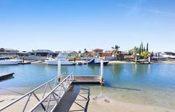 35 Oxley Drive, Paradise Point, Qld 4216