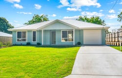 Russell Island, Qld 4184