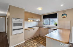 22 Raleighs Road, Melton, Vic 3337