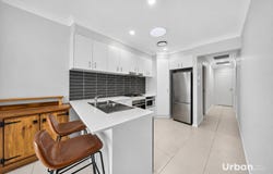 2/4 Goldring Street, Chisholm, NSW 2322