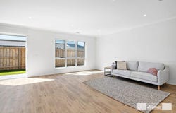 32 Otterham Way, Werribee, Vic 3030