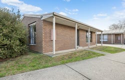 1/3 Hopkins Court, Sebastopol, Vic 3356