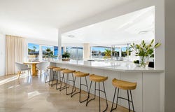 132 Amalfi Drive, Isle Of Capri, Qld 4217