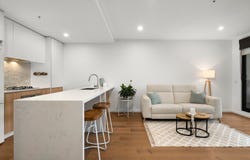 303/21 Collins Street, Chadstone, Vic 3148