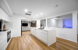 4 Forbes Place, Helensvale, Qld 4212