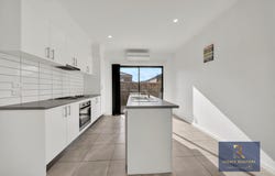 4/16 Chevron Street, Tarneit, Vic 3029