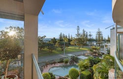 4/61 North Quay, Scarborough, Qld 4020